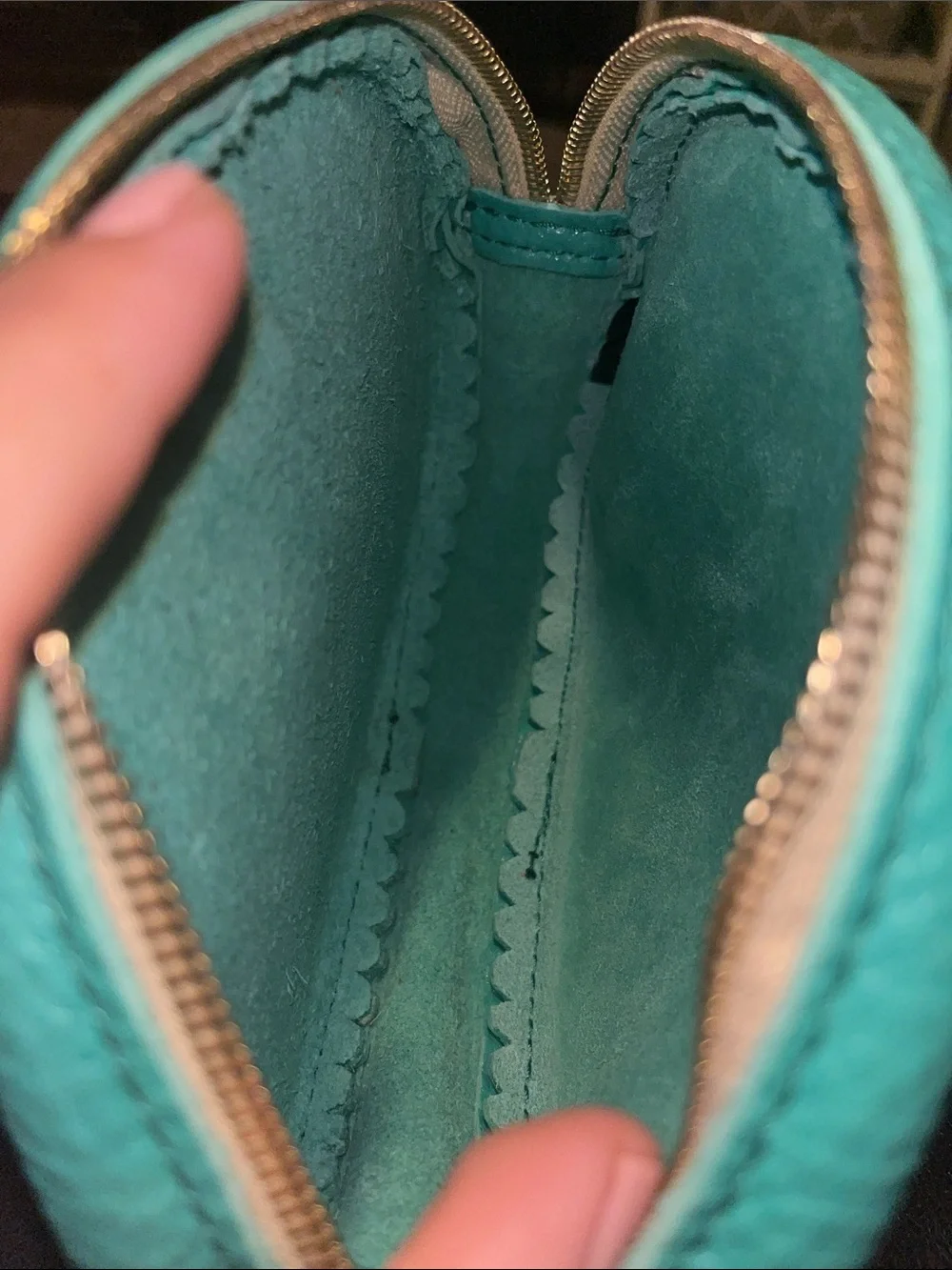 N/A roswell pouch